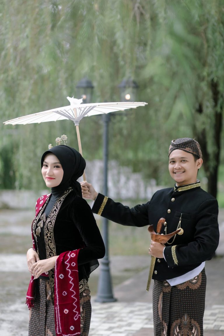 Ikha & Tabbit (5)
